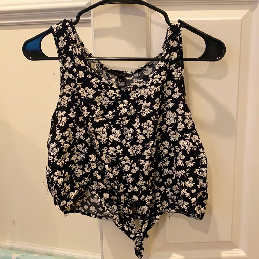 Forever 21 floral Crop top